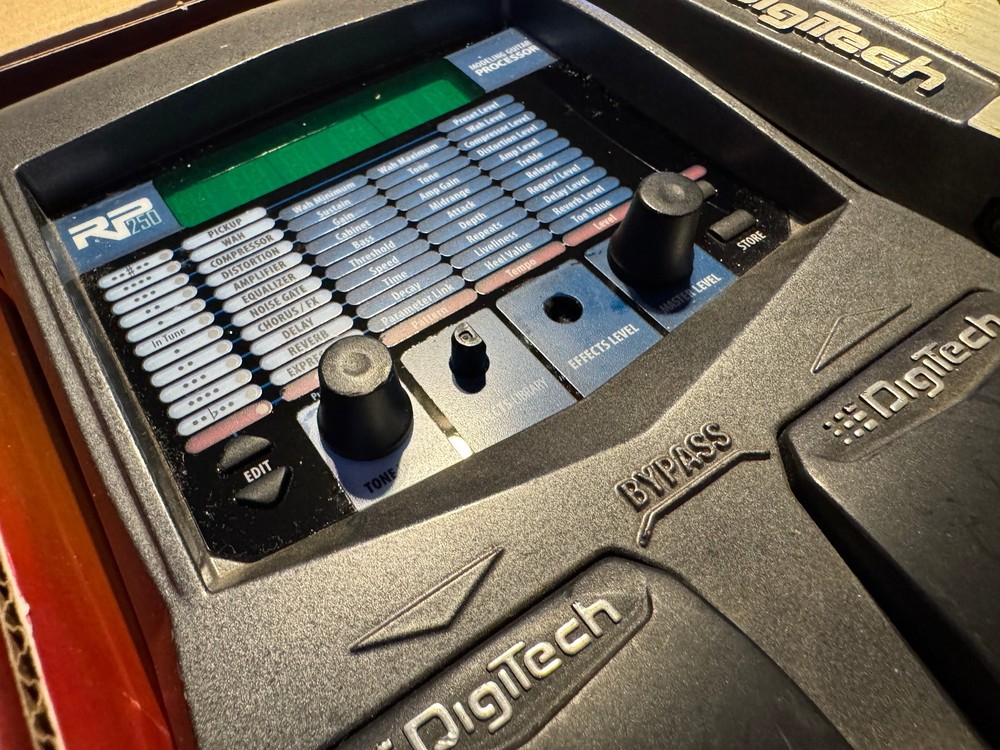 Digitech RP250V Modeling Guitar Processor Tested & Working