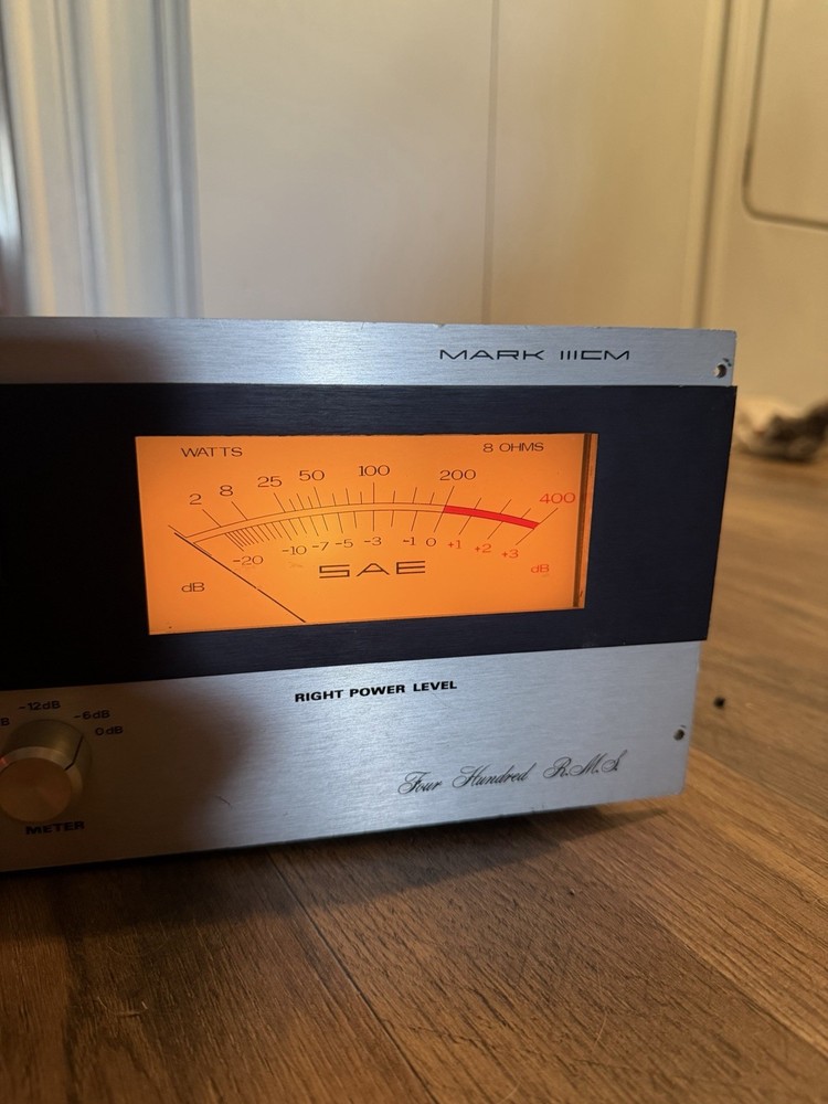 SAE Mark 3 cm Power Amplifier UNTESTED But Powers On.