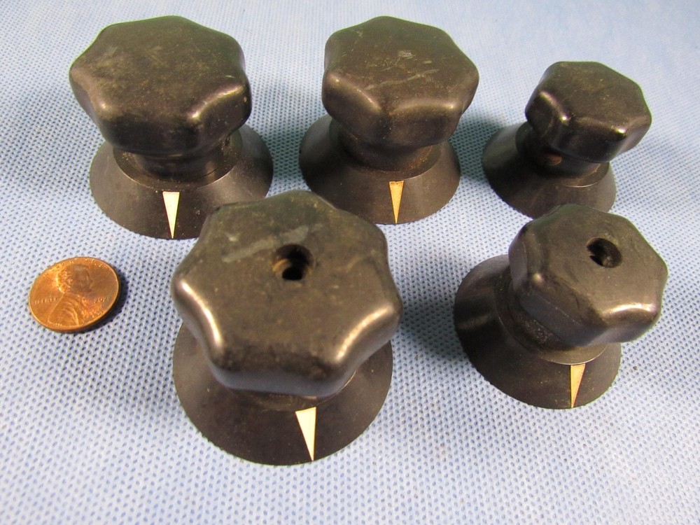 Vtg. Black Bakelite Skirted Scallop Pointer Control Knobs Lot 5 Radio Amp Audio