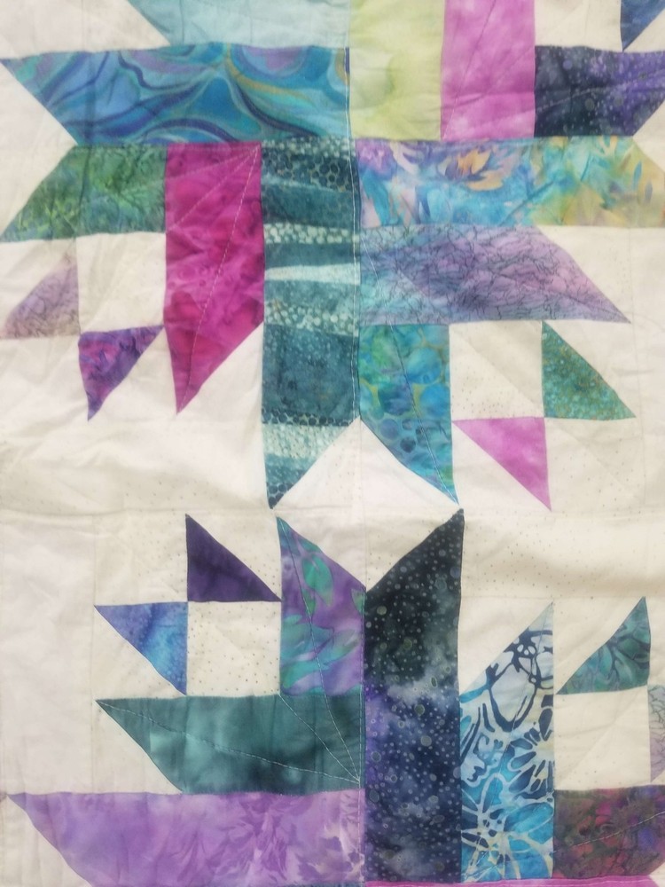 Vintage Feed Sack Beautiful Pine Apple Pattern Quilt 77x76 inch