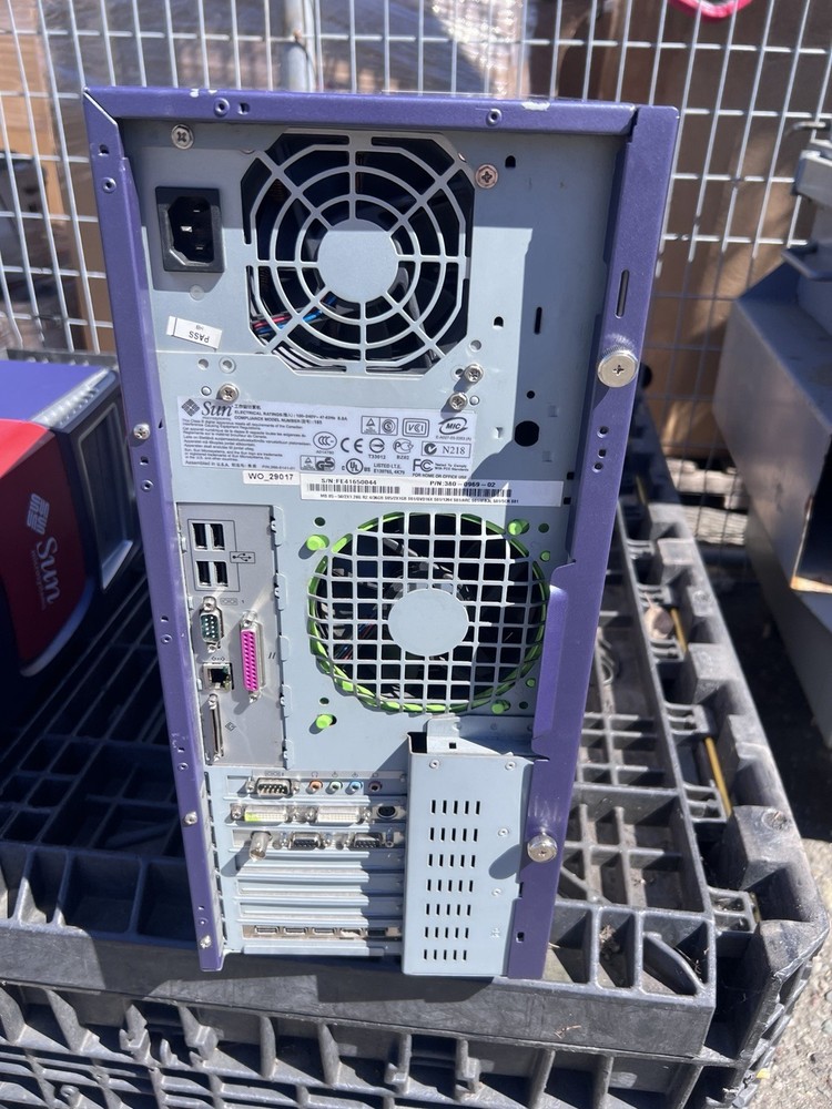 Sun Microsystems Sunblade 2500 ( READ BELOW )