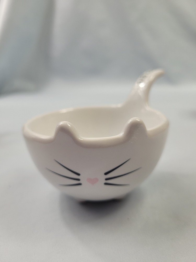 White Kitty Cat Nesting Stackable Measuring Cups 1 Cup, 1/2, 1/3, 1/4 EUC. 32