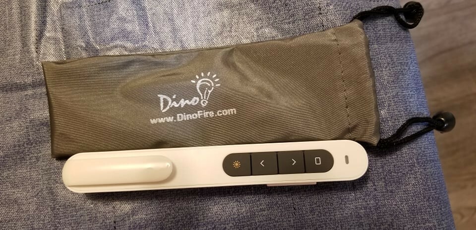 Dino Wireless Presenter Stick