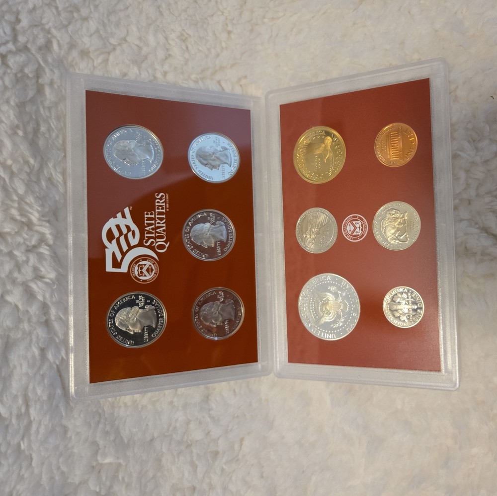 2005 United Stated Mint Silver Proof Set complete with documentation
