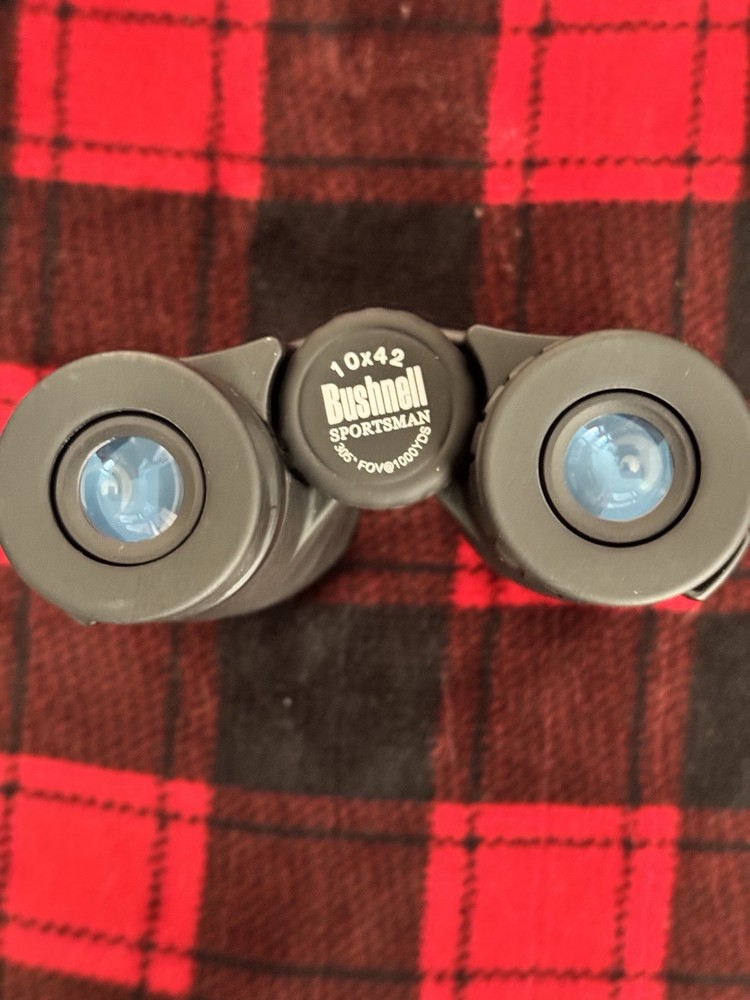 Bushnell 10x42mm Binoculars - Black