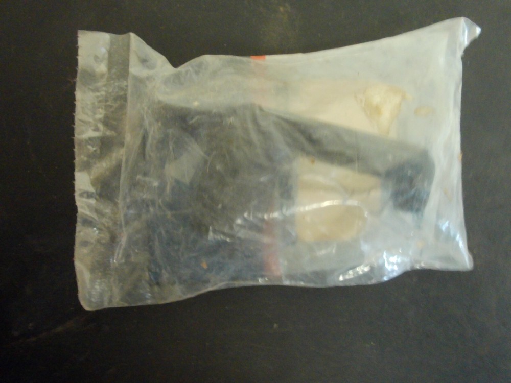 AGCO- HANDLE - 72231025 BX1ARLINGTON