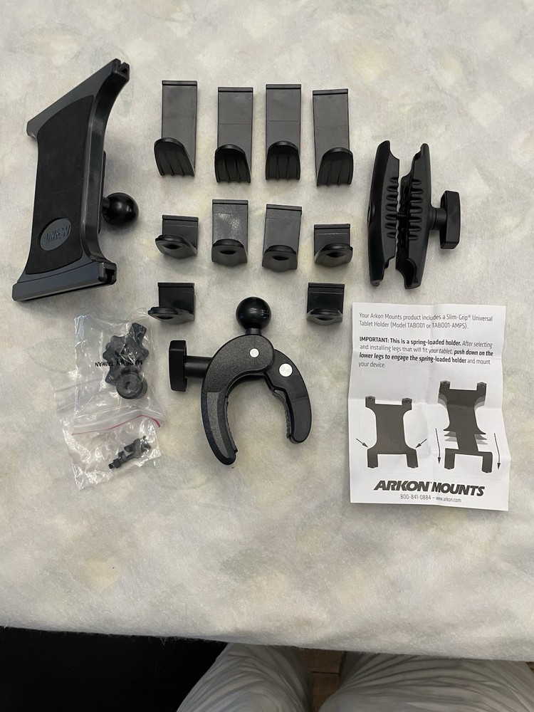 Aircraft Universal iPad/Tablet Mount