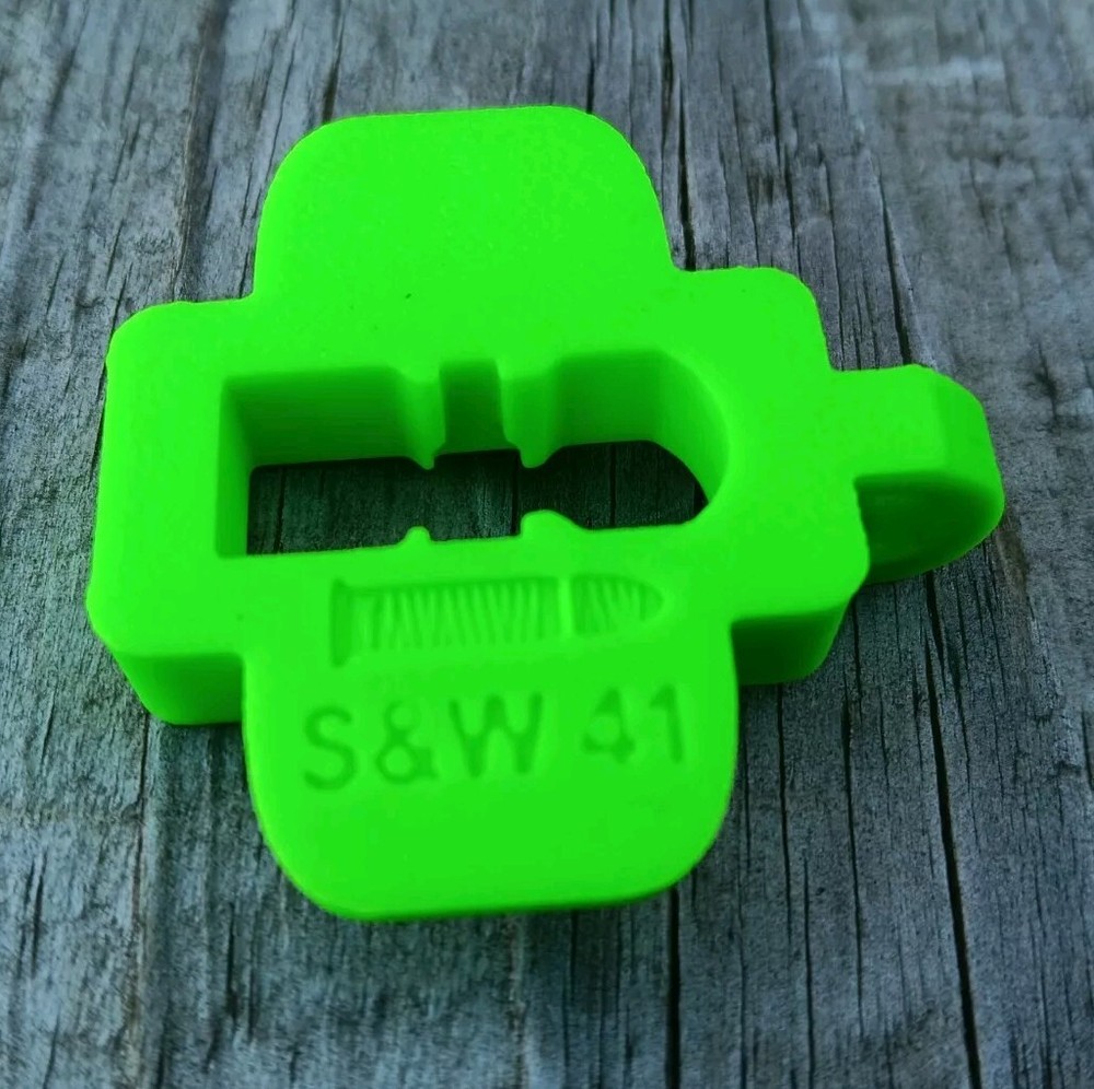 Smith & Wesson Model 41 Speed Loader / Thumb Saver Lime Color .22LR