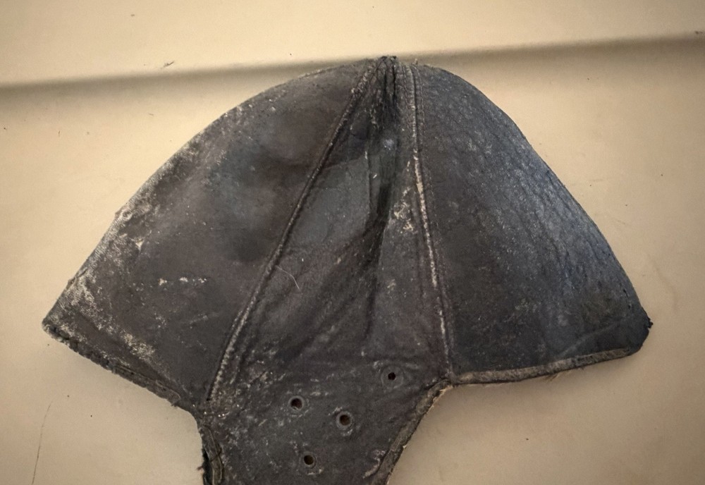 WW2 Aviator Hat / Helmet???