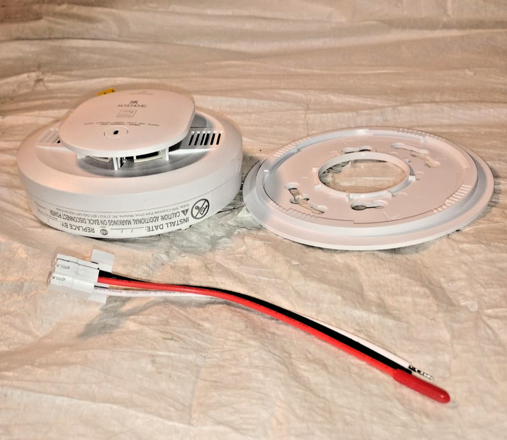 Kidde Smart Smoke Detector, Ring App Enabled for Real-Time Notifications