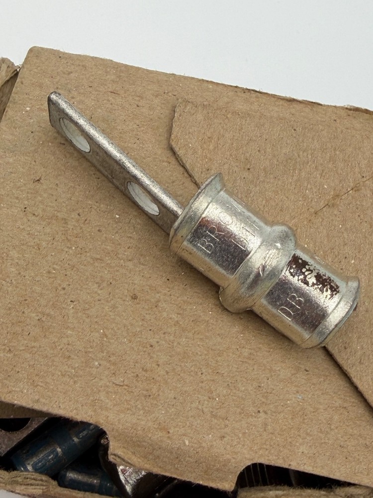 CABLE PREP TOOLS AND SUPPORTING TOOLS EQUIPMENT CAT FIVE CRIMP LUG GROUNDING BAR