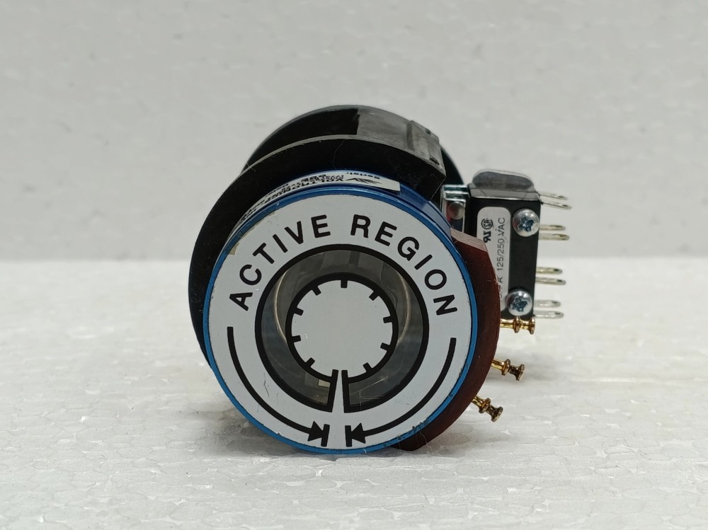 Voltronics V300070 Potentiometer 1K Ohm 34B033104-001 Control Assembly