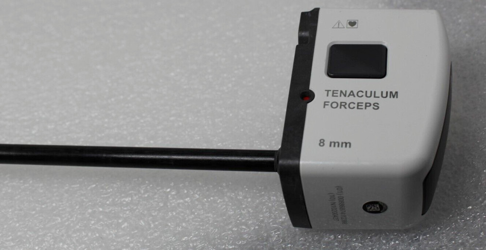 Intuitive Da Vinci Xi 470207 Tenaculum Forceps 8mm / EXCELLENT CONDITION