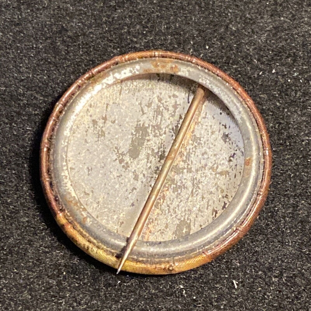 Vintage Round Button Pin Jesus Portrait 1”