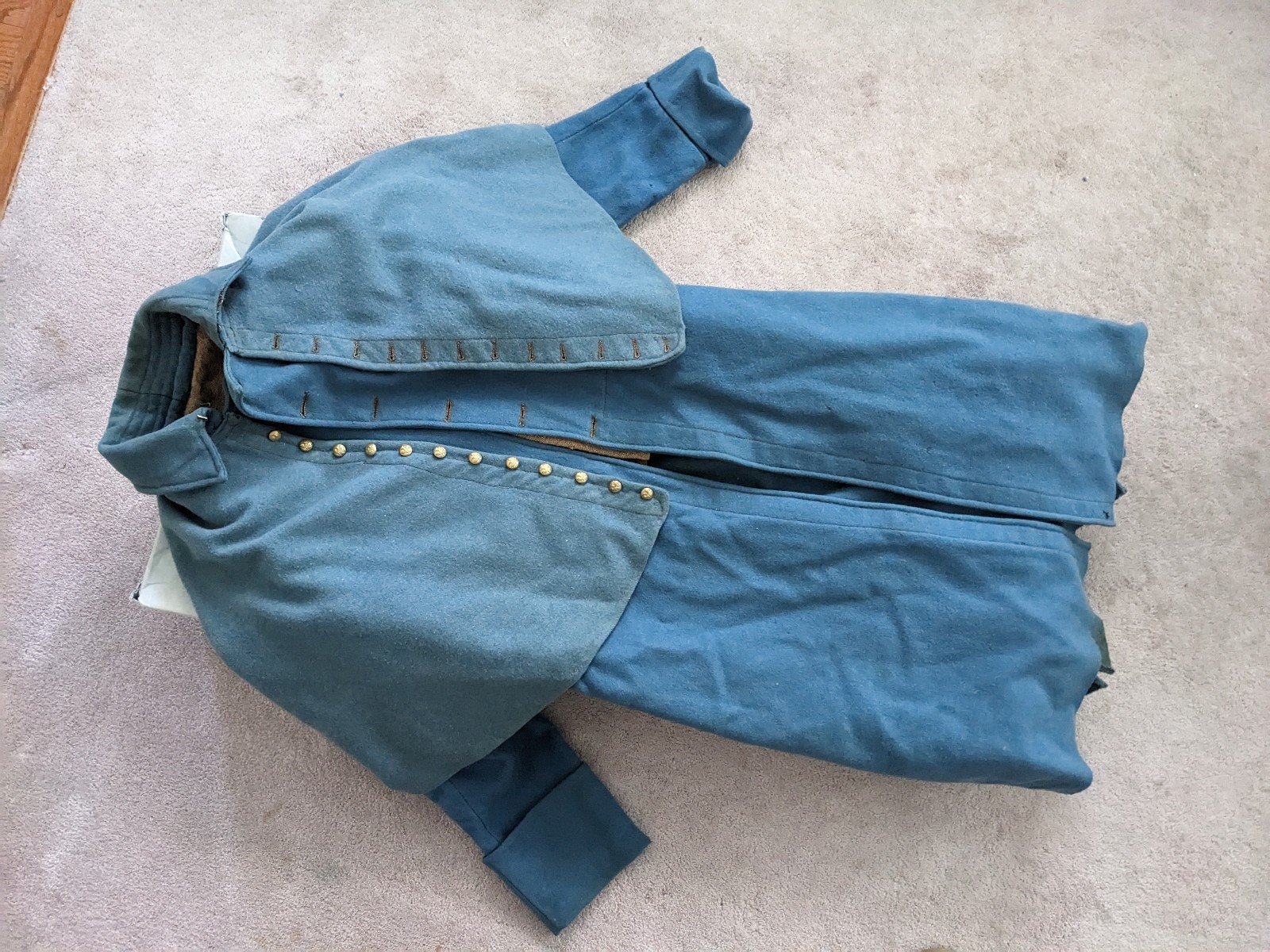 Original Civil War mounted troops overcoat. Solid.