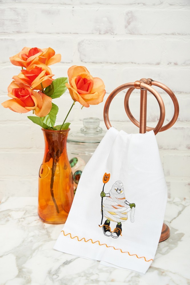 Mummy Halloween Guest Towel