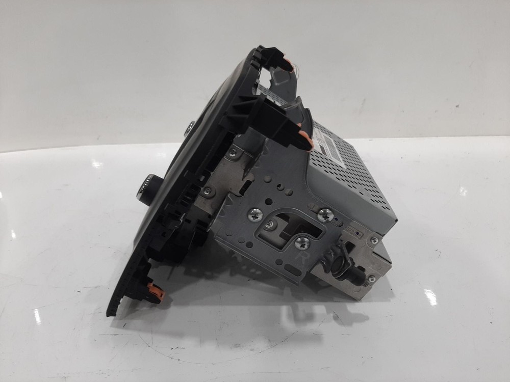 2018 SUZUKI VITARA Mk4 Radio/CD/Stereo Head Unit No Code Available