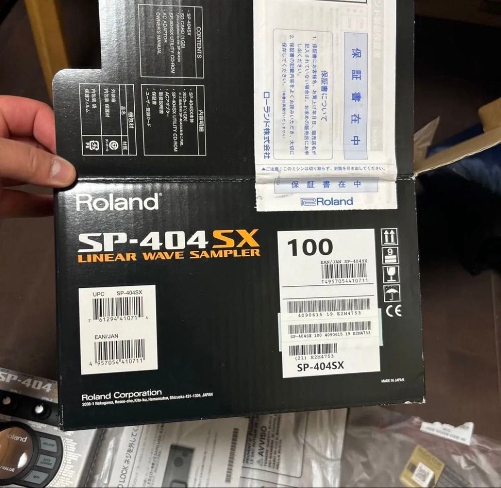 Roland SP-404SX Compact Linear Wave Sampler Tested Good Condition