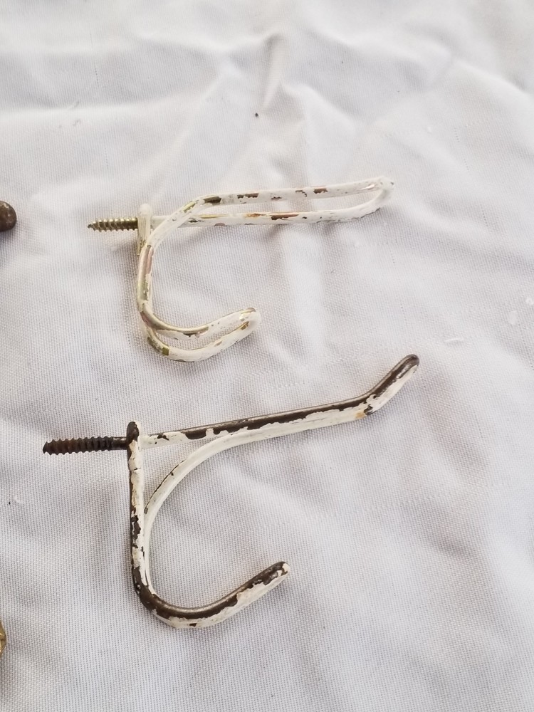 Vintage Hardware 2 Original Antique Twisted Wire Hooks Distressed Hook Rustic