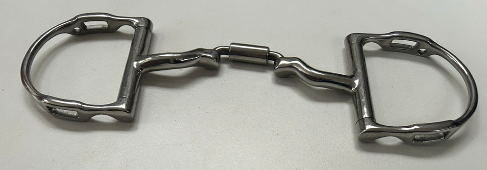 Myler Dee Correctional Ported Barrel English Snaffle D-Ring Bit w/ Hooks 5 1/2"