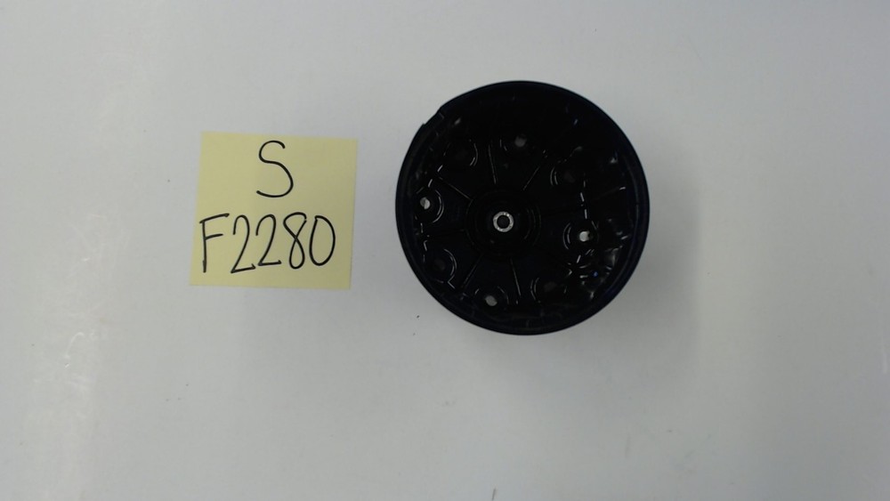 Niehoff IH64 Distributor Cap