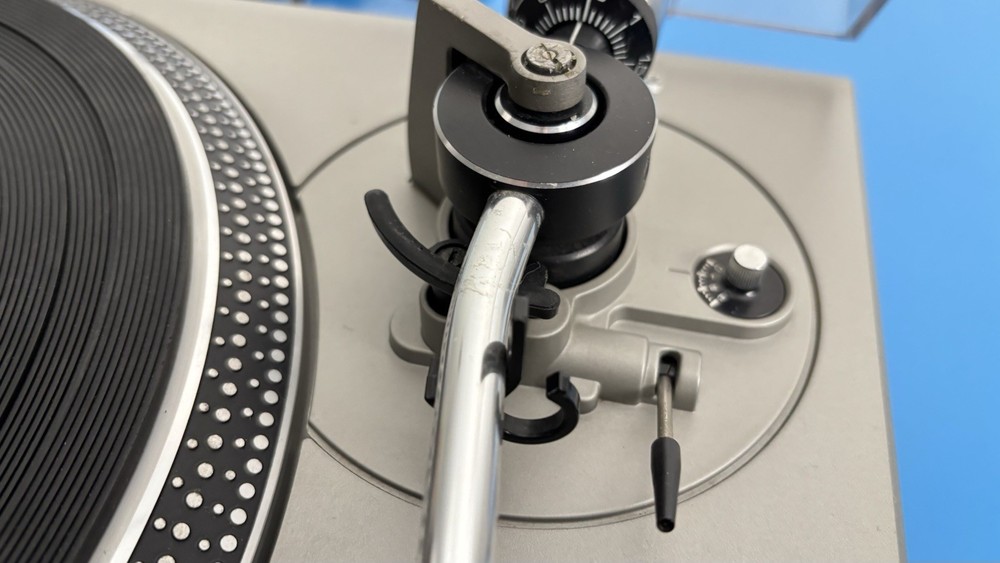 Technics SL-1400 Direct Drive Automatic Turntable working & Serviced W/ Cover