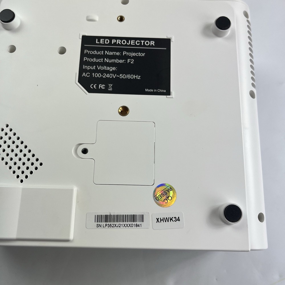 LED Projector Model F2 100-240V