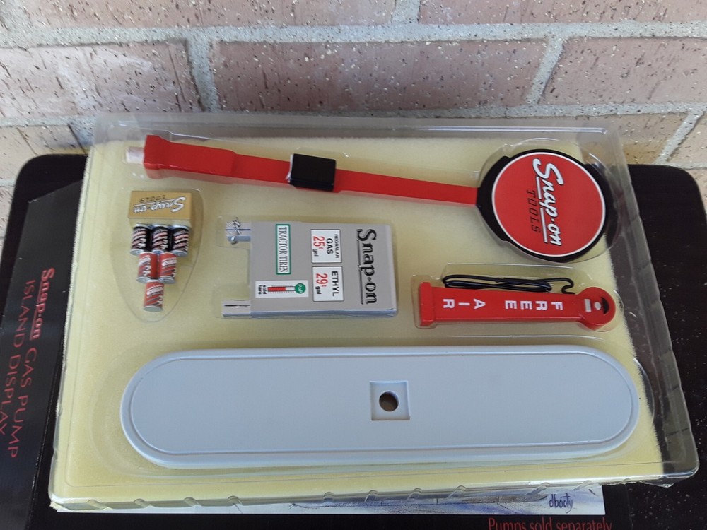 Snap On Gas Pump Island Display