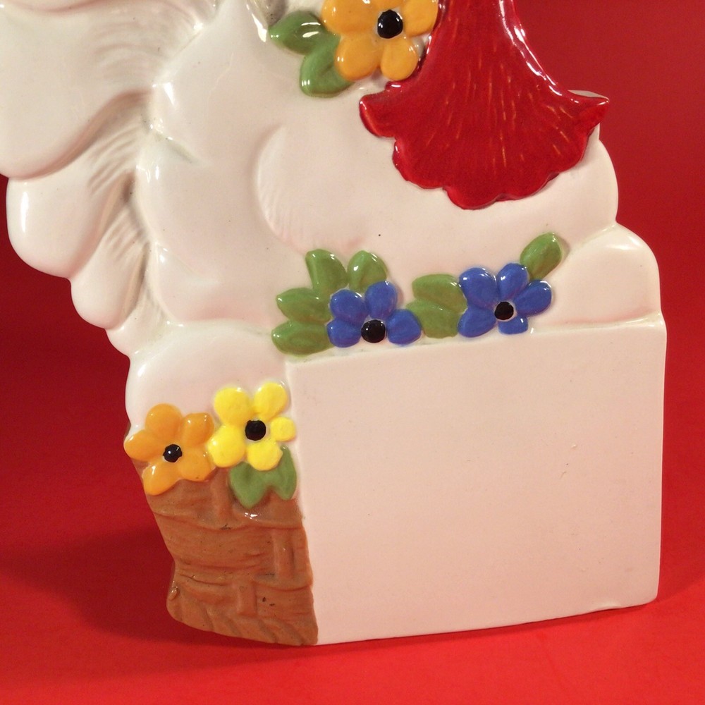 VINTAGE CHICKEN BOOTHE MOLD HAND PAINTED CENTERPIECE