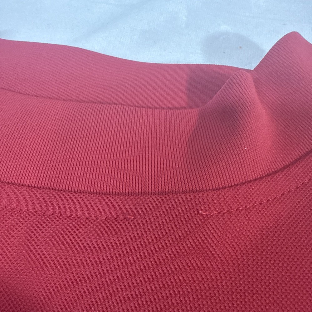 FootJoy FJ Golf Men’s Medium Pullover Red