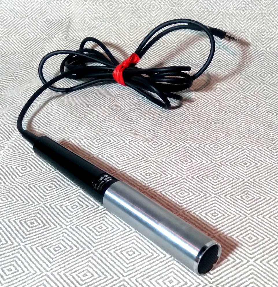 VINTAGE MODIFIED REALISTIC MC-1000 SLIM DYNAMIC MICROPHONE