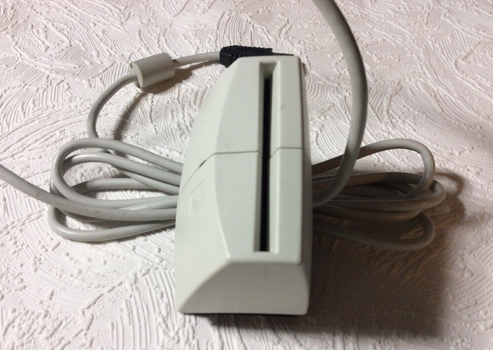 Cherry ST-1044U Desktop Smart Card Reader
