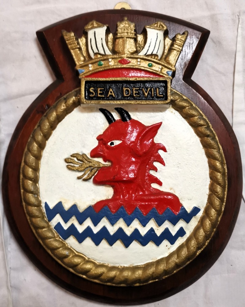 HMS Sea Devil Ship Crest Plaque – Hand-Painted Metal, Solid Mahogany Mount, 986g