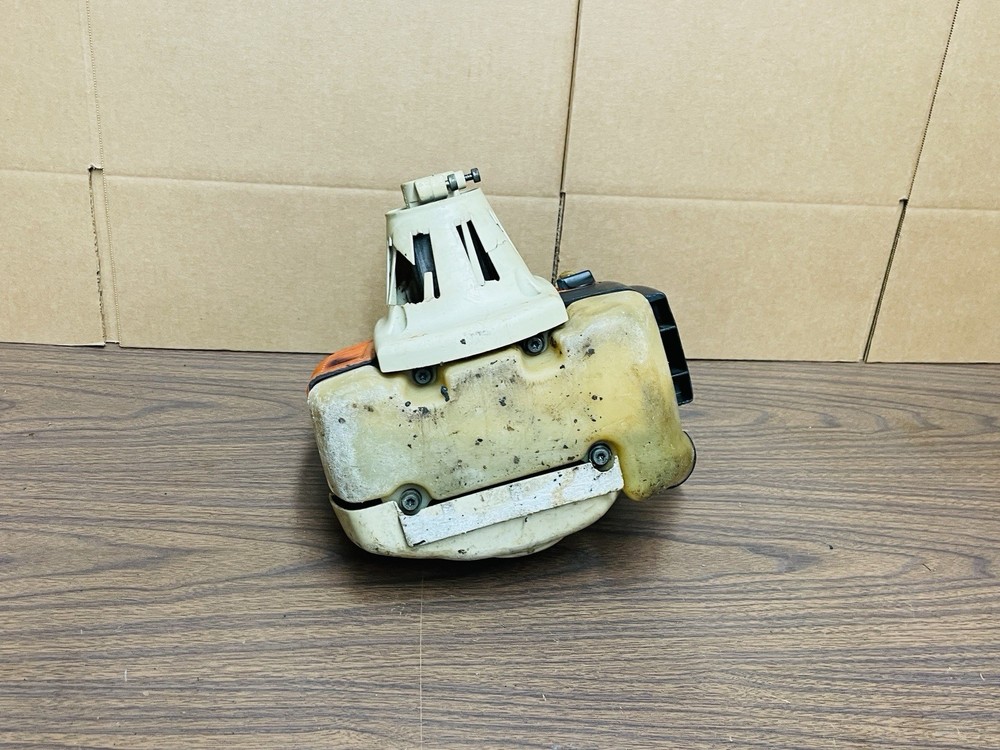 STIHL FS250 Trimmer Engine Head 40cc Project STARTS UP Needs Repair Read Notes🔧