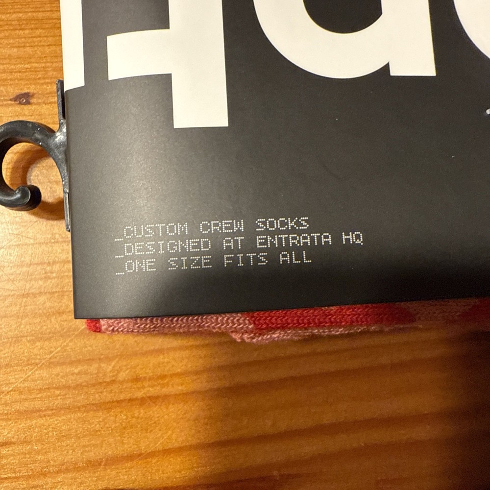 ENTRATA Custom Crew Socks RED OSFA NEW