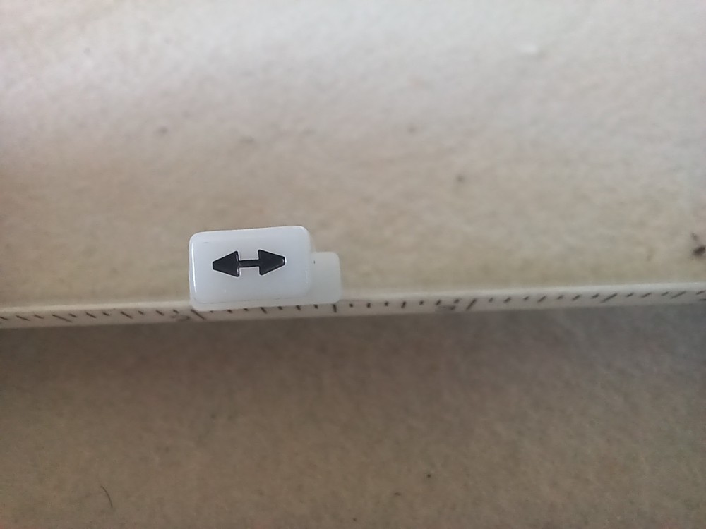 Bendix Pushbutton  P/N 088-00827-0011 USE/ STANDBY