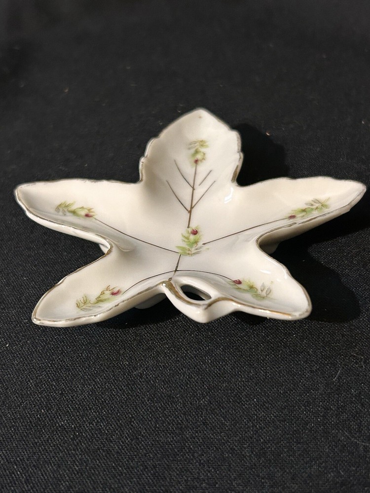 Five Pointed Maple Leaf Design Ceramic White Teabag Holder Caddy Tidy