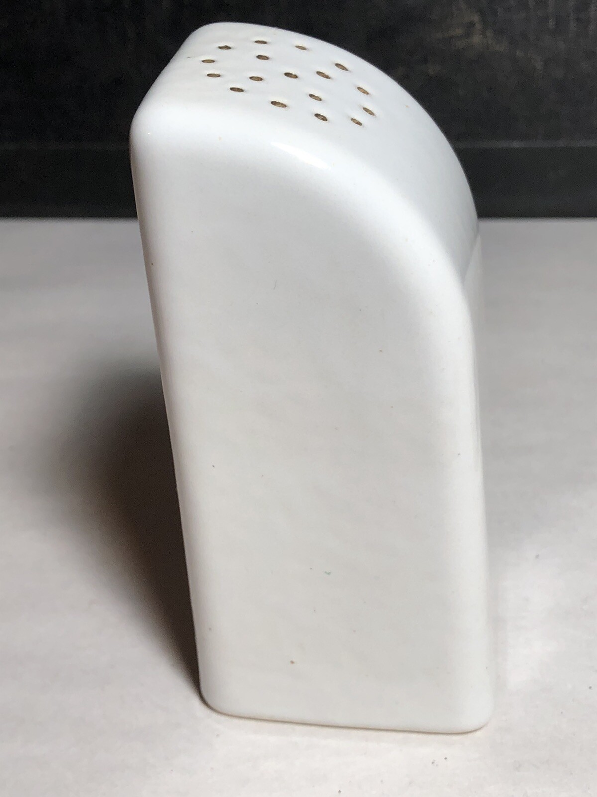 Pair Of Vintage Art Deco Mid Century Ceramic Salt & Pepper Shakers Gift