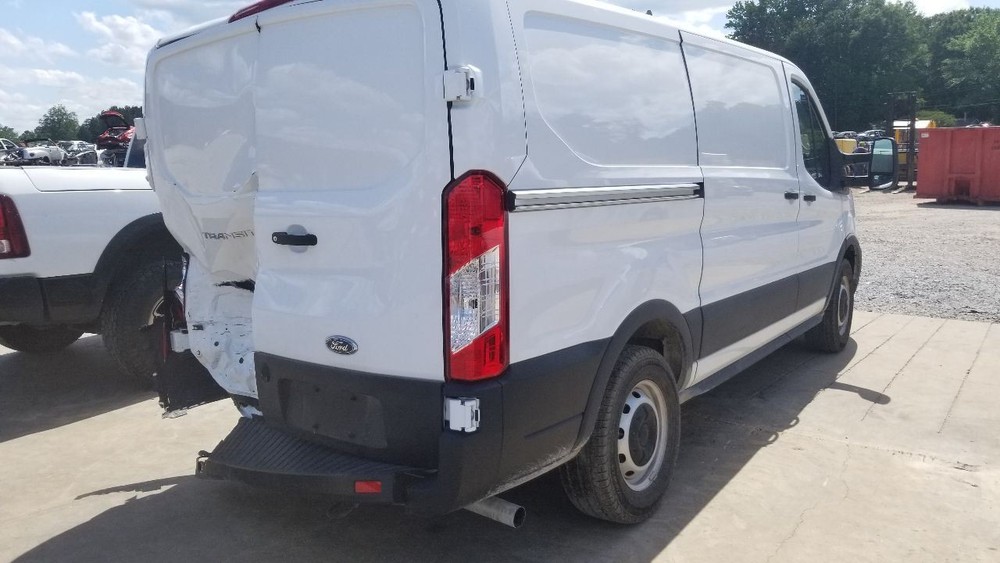 23 FORD TRANSIT 150 FRONT FACING RADAR WINDSHIELD MOUNTED NK3T19H406CC