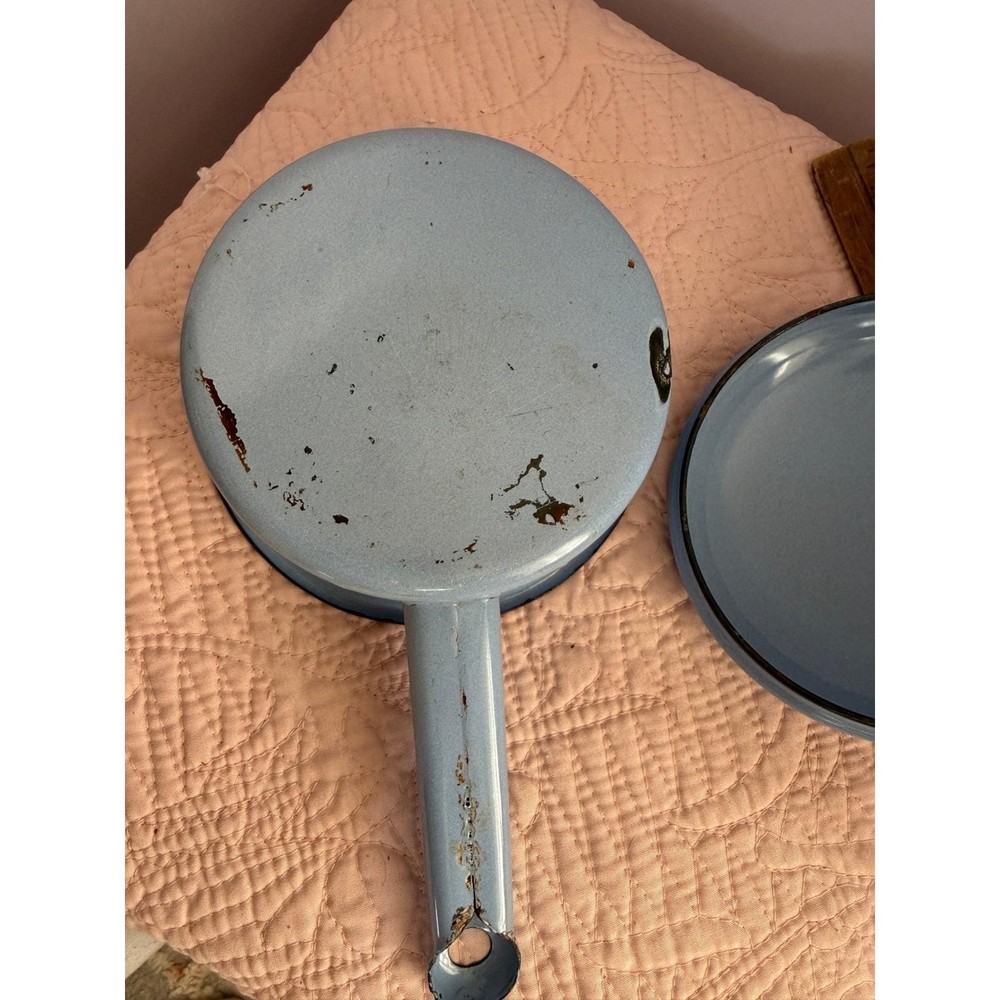 1950s Enamel Pot Set – Light Blue, Three Pots with Lids