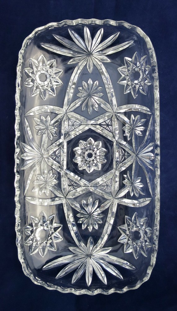 Anchor Hocking Rectangular Serving Dish Pressed Star Fan Design Prescut Glass