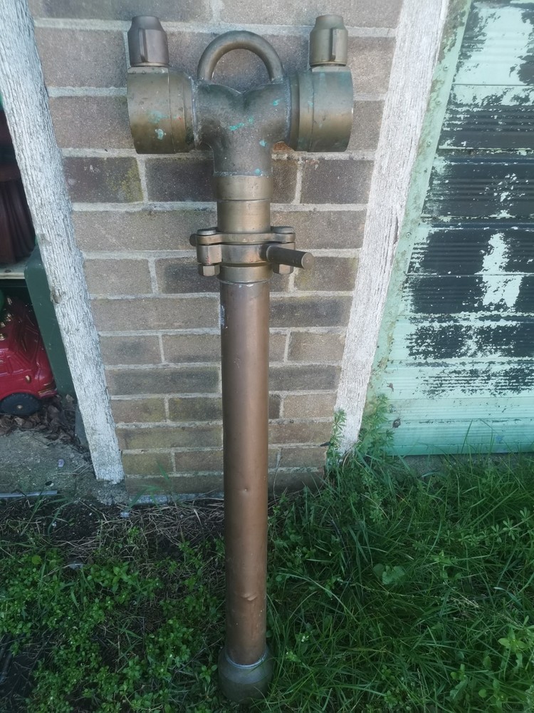 FIRE SERVICE DOUBLE BRASS STANDPIPE (1)