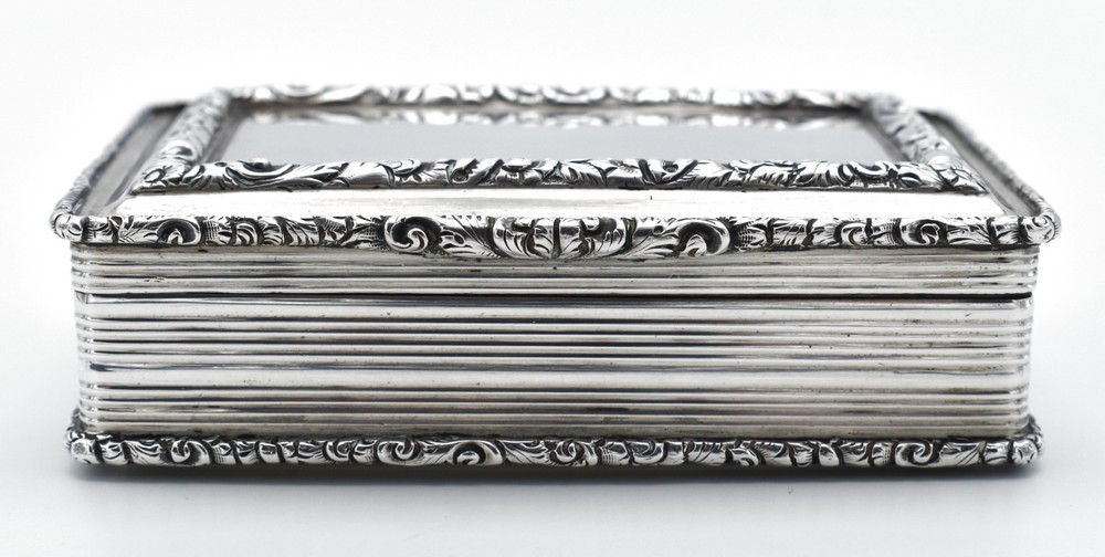 Antique Nathaniel Mills Solid Silver Snuff Box Table Snuff Trinket Box 1837