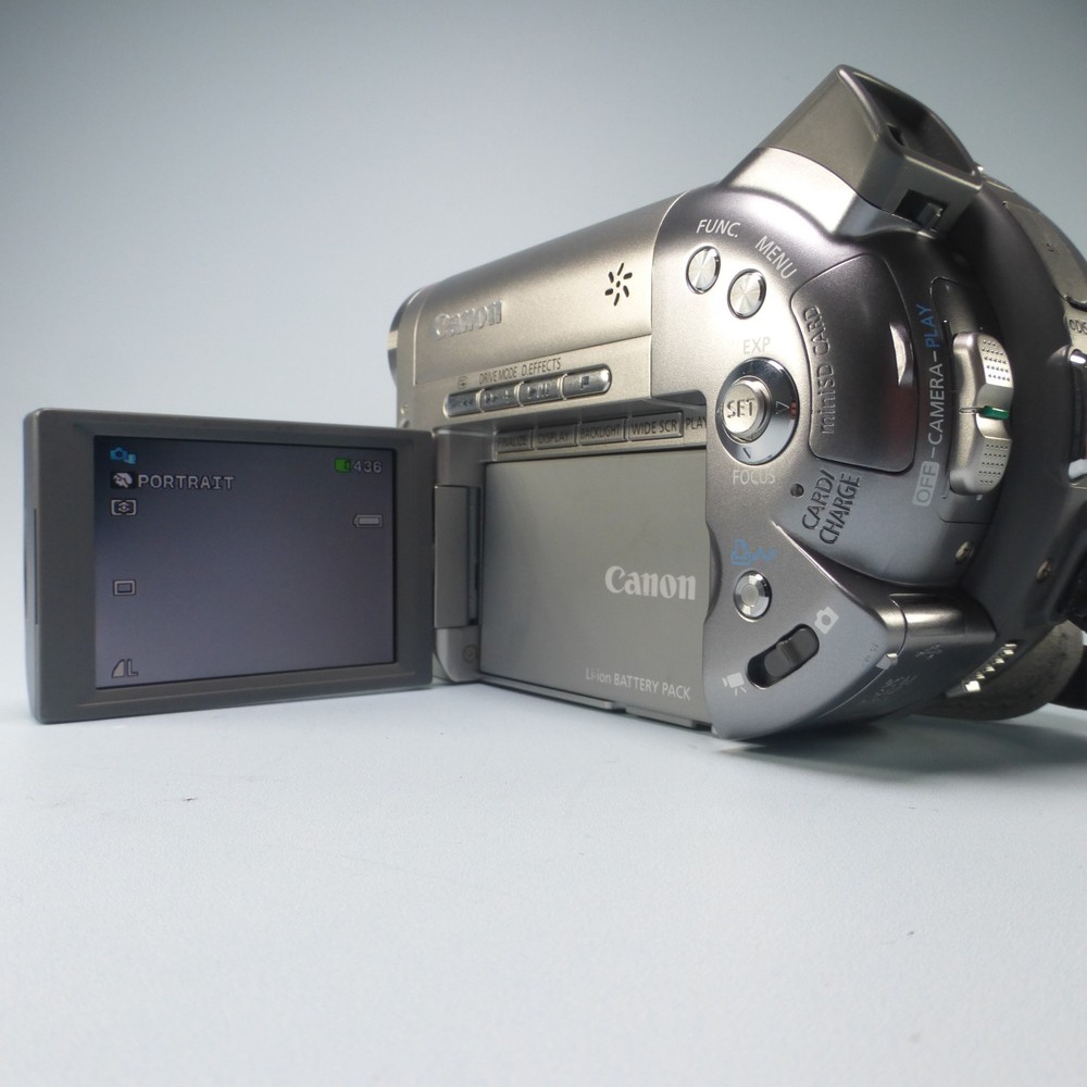Canon DC10 Handheld DVD-RW Camcorder Silver Tested