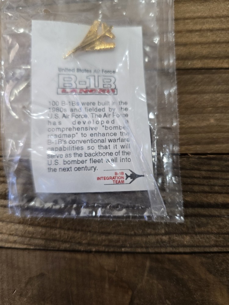 BOEING B-1B LANCER INTEGRATION TEAM LAPEL PIN- USAF AIR FORCE