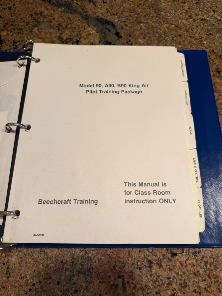✈️KING AIR TRAINING BEECHCRAFT MODEL A90, 90, B90 PILOT TRAINING PK
