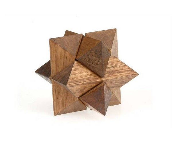 Brain Teasers Wooden Star Puzzle