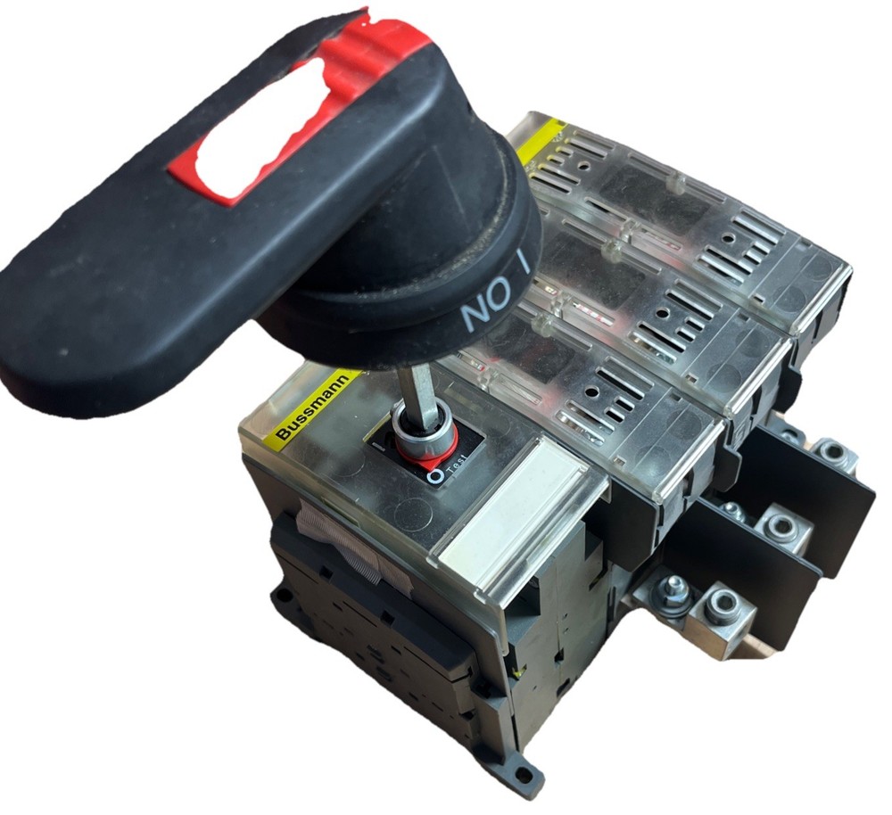 Bussmann CFD100J3 600VAC-100A Disconnect Switch, 3PH, 3 pole