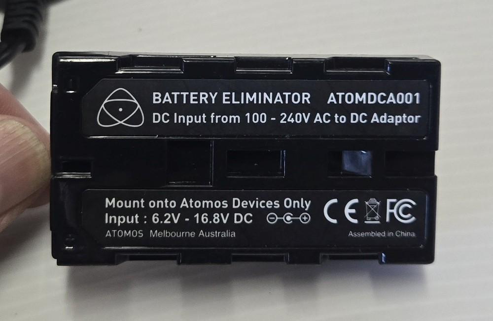 Atomos Battery Eliminator with AC Adapter Power Supply ATOMDCA001