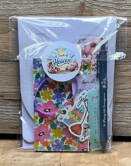 Mini bible study kit